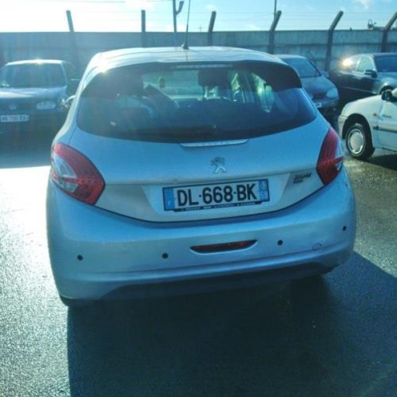 Tambour arriere gauche PEUGEOT 208 1 Photo n°5