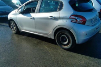 Tambour arriere gauche PEUGEOT 208 1