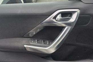 Reservoir essence PEUGEOT 2008 1