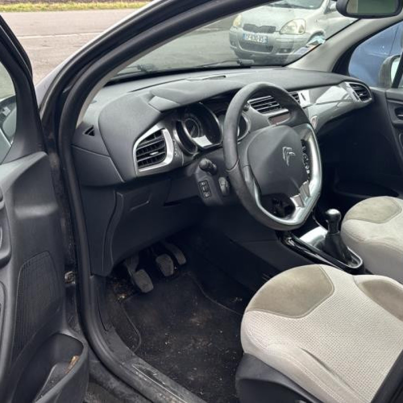 Tambour arriere droit CITROEN C3 2 Photo n°19