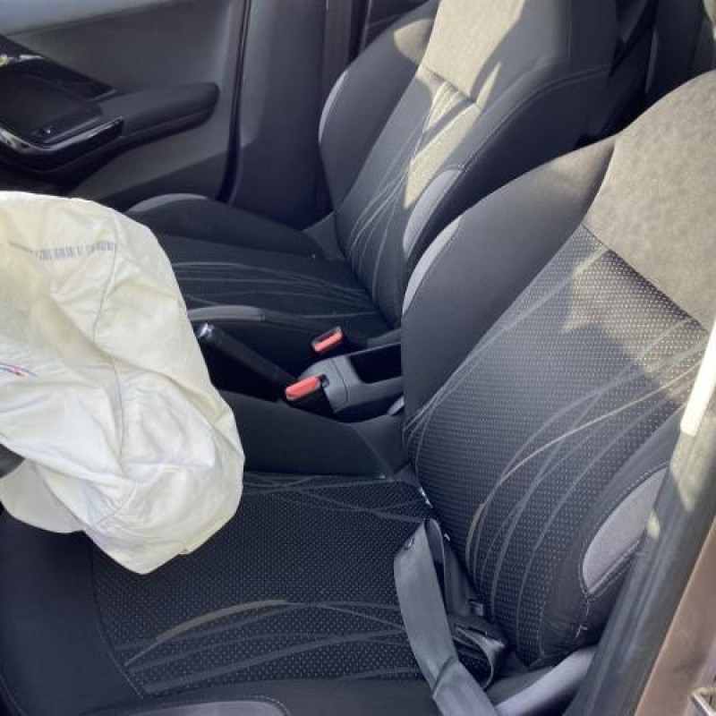 Tambour arriere droit PEUGEOT 208 1 Photo n°11