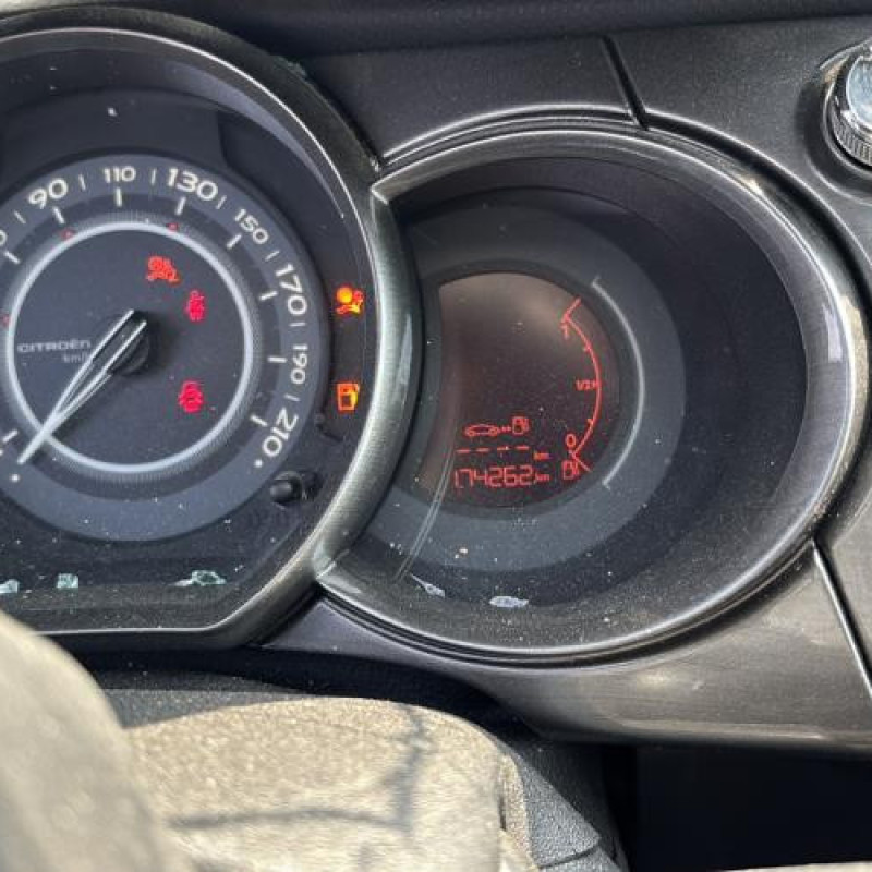 Tambour arriere droit CITROEN C3 2 Photo n°20