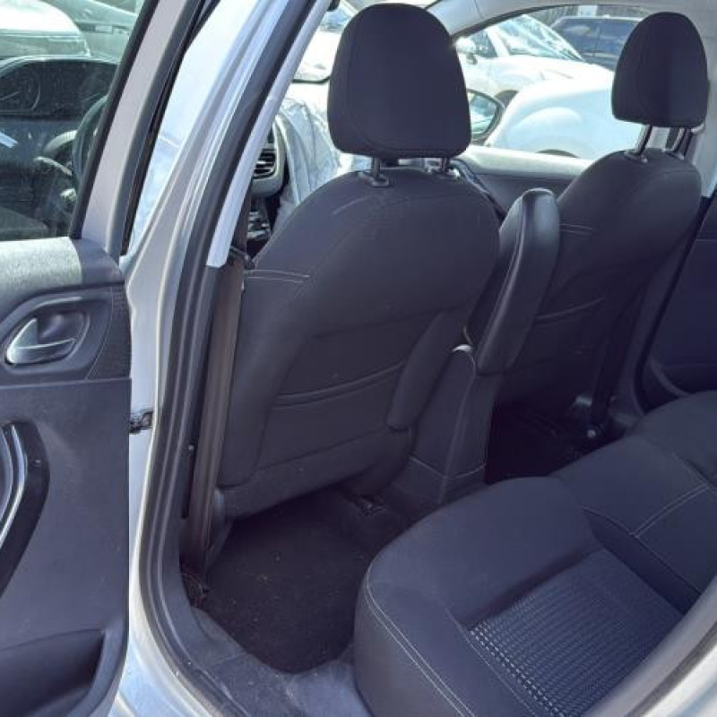 Tambour arriere droit PEUGEOT 208 1 Photo n°10