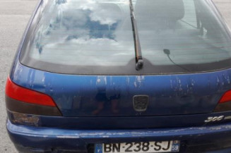 Leve vitre mecanique arriere gauche PEUGEOT 306
