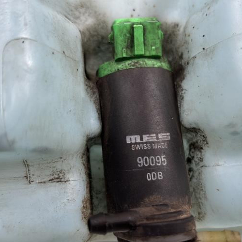 Vase de lave glace PEUGEOT 306 Photo n°4