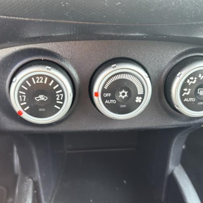 Reservoir essence PEUGEOT 4007 Photo n°17