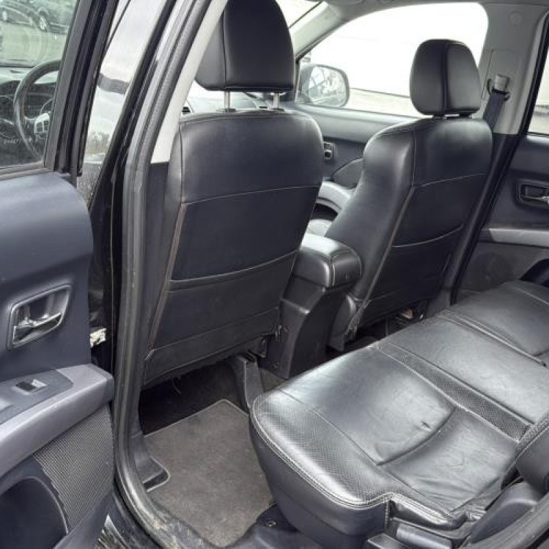 Poignee porte avant droit PEUGEOT 4007 Photo n°10