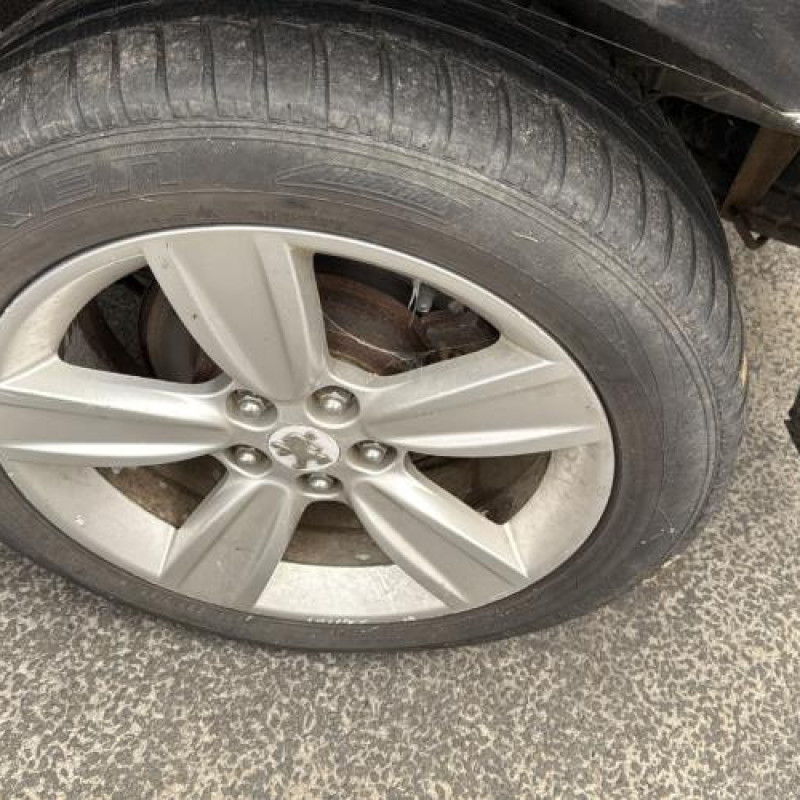 Vitre arriere droit PEUGEOT 4007 Photo n°11