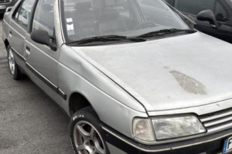 Reservoir essence PEUGEOT 405