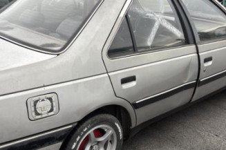 Reservoir essence PEUGEOT 405