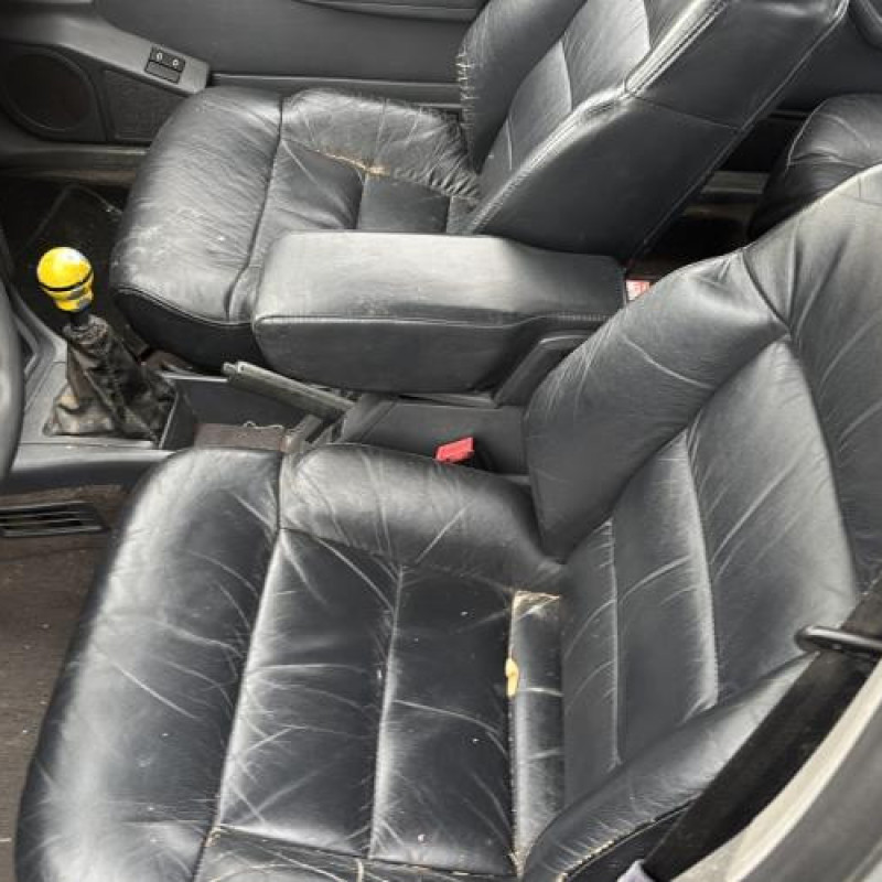 Reservoir essence PEUGEOT 405 Photo n°11