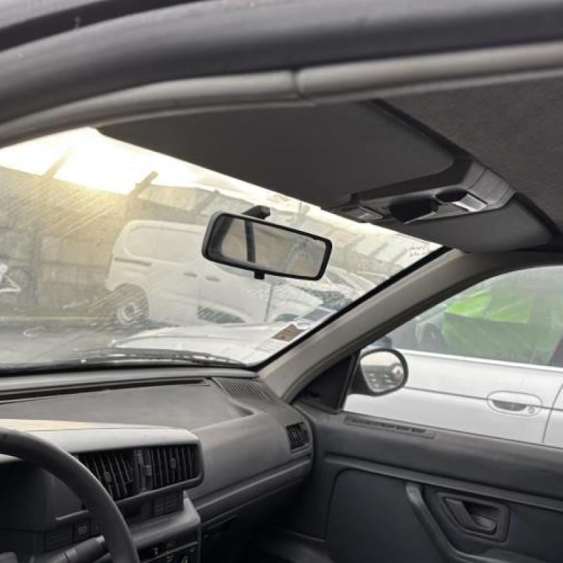 Reservoir essence PEUGEOT 405 Photo n°14