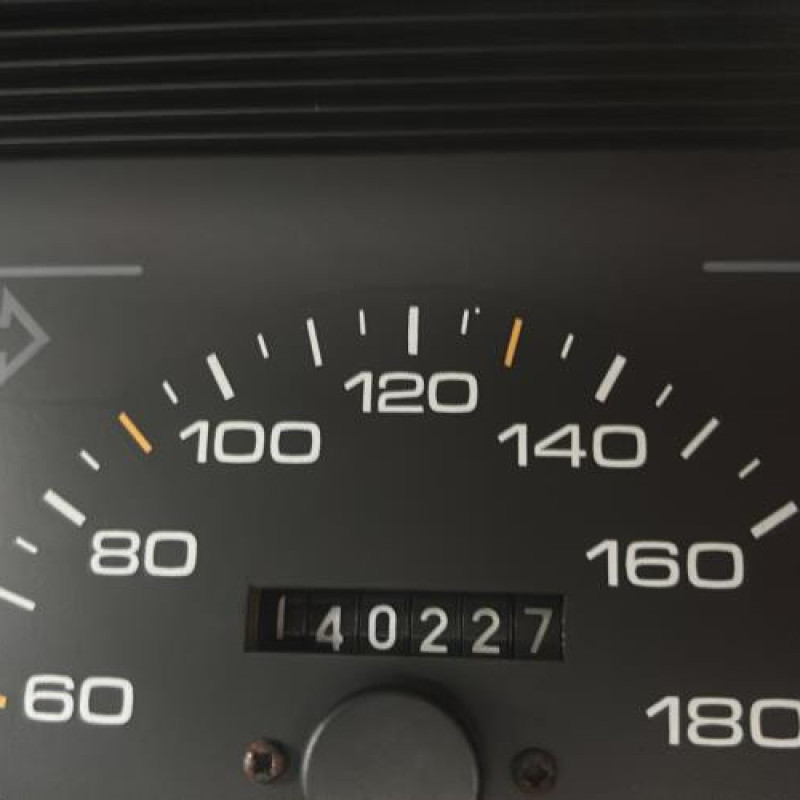 Reservoir essence PEUGEOT 405 Photo n°16