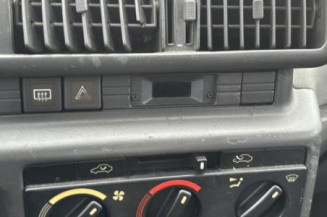 Reservoir essence PEUGEOT 405