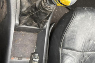 Reservoir essence PEUGEOT 405