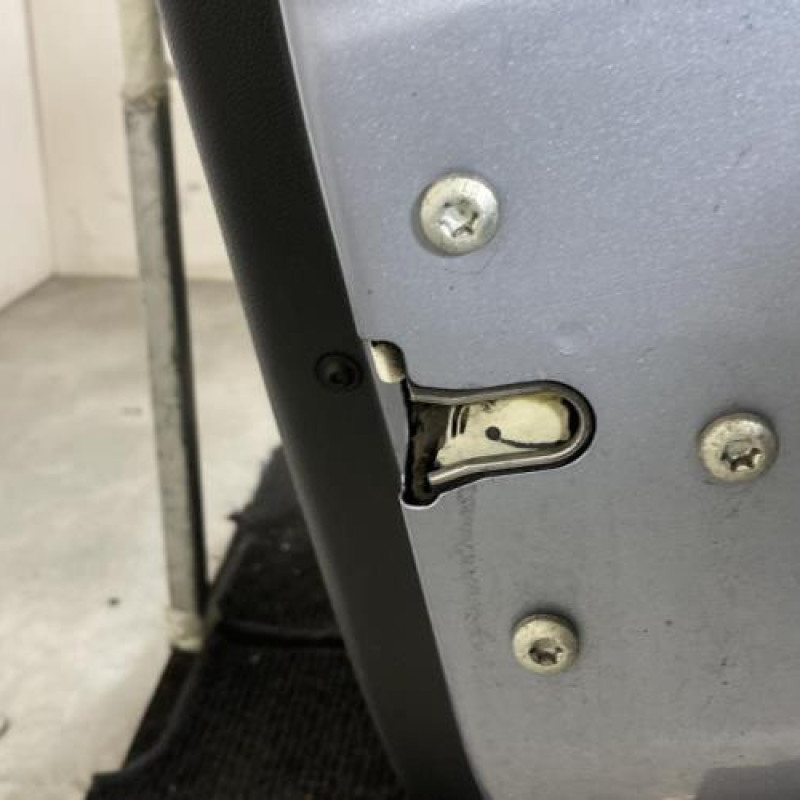 Porte avant droit OPEL CORSA D Photo n°2