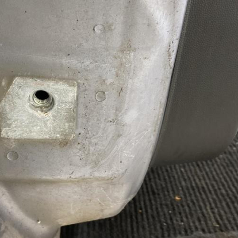 Porte avant droit OPEL CORSA D Photo n°7