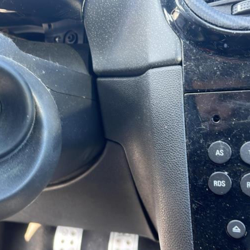 Porte avant droit OPEL CORSA D Photo n°14