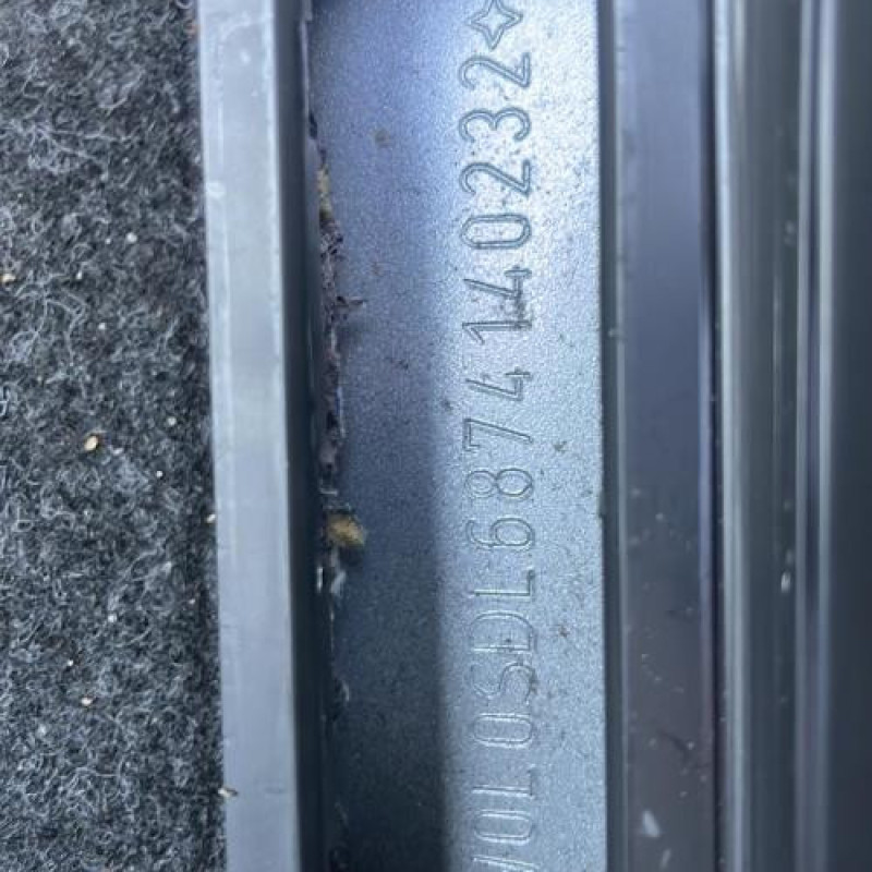 Porte avant droit OPEL CORSA D Photo n°15