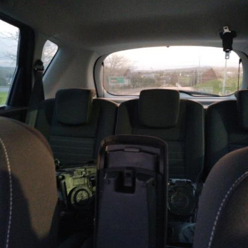 Moteur RENAULT SCENIC 3 Photo n°8