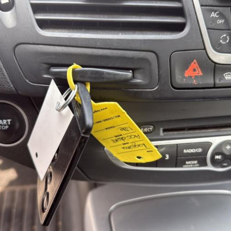 Moteur RENAULT LAGUNA 3 Photo n°19