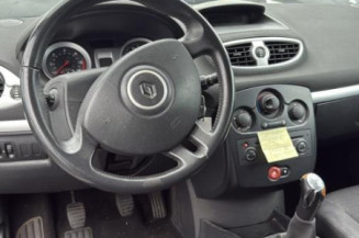 Porte avant droit RENAULT CLIO 3