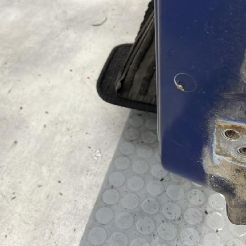 Porte avant gauche RENAULT TWINGO 1 Photo n°3