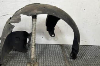 Pare boue avant gauche RENAULT CLIO 2