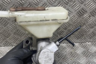 Maitre cylindre (freinage) PEUGEOT PARTNER 2