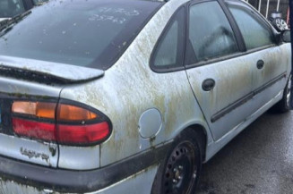 Optique avant principal droit (feux)(phare) RENAULT LAGUNA 1