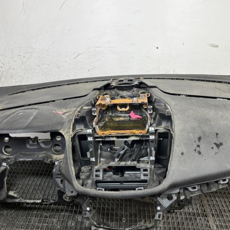 Planche de bord complete FORD KUGA 2 Photo n°8