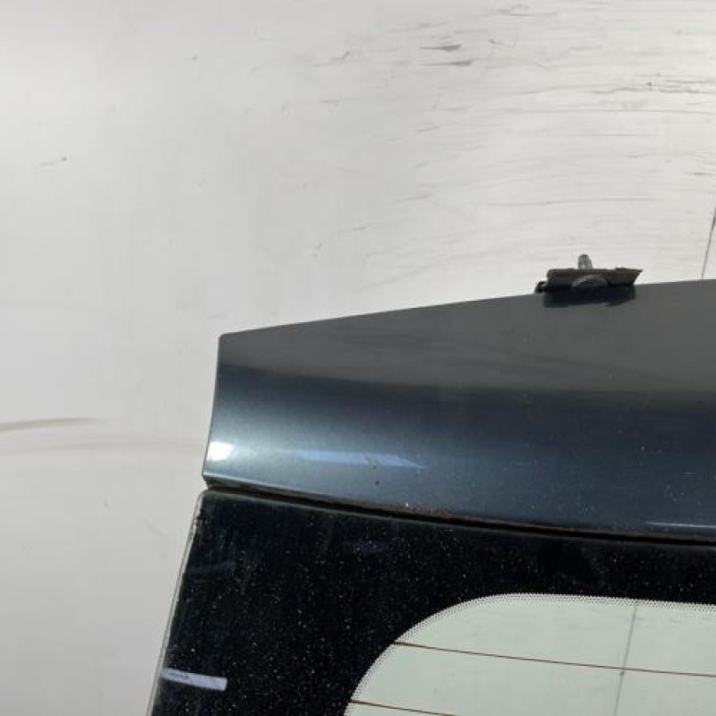 Malle/Hayon arriere FORD FUSION Photo n°2