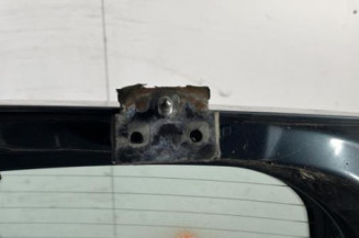 Malle/Hayon arriere FORD FUSION