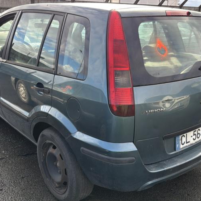 Malle/Hayon arriere FORD FUSION Photo n°15