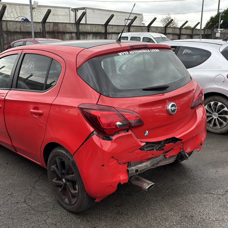 OPEL CORSA E 1.4i - 16V TURBO Photo n°5