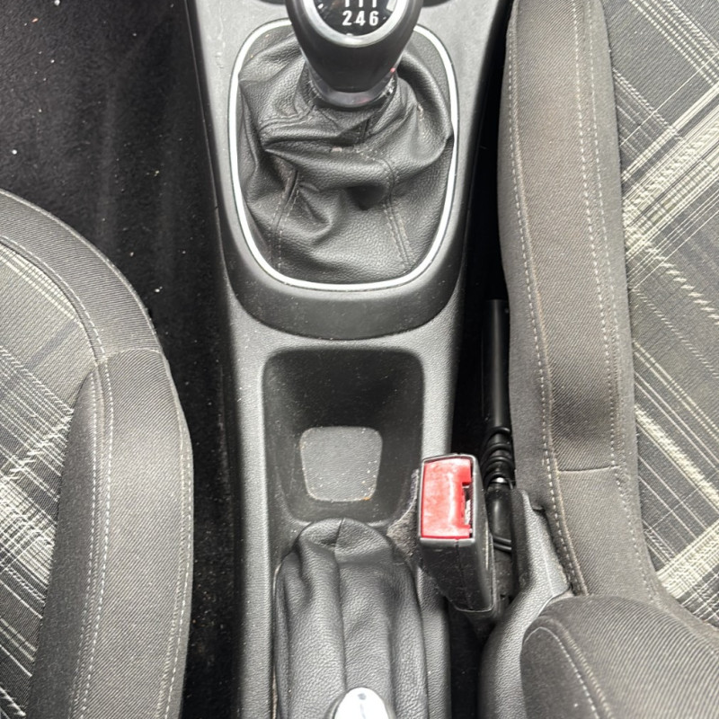 OPEL CORSA E 1.4i - 16V TURBO Photo n°18