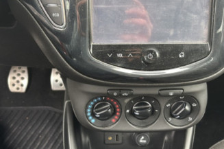 OPEL CORSA E 1.4i - 16V TURBO