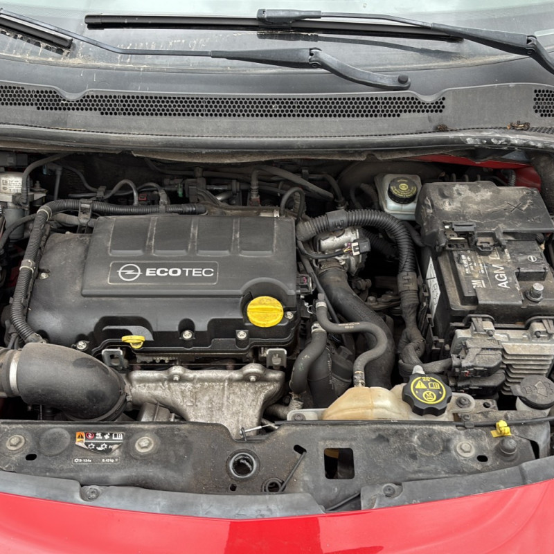 OPEL CORSA E 1.4i - 16V TURBO Photo n°23