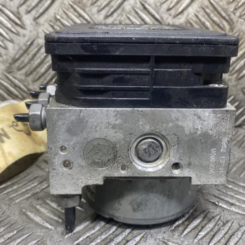 Bloc ABS (freins anti-blocage) FORD FIESTA 6 Photo n°2