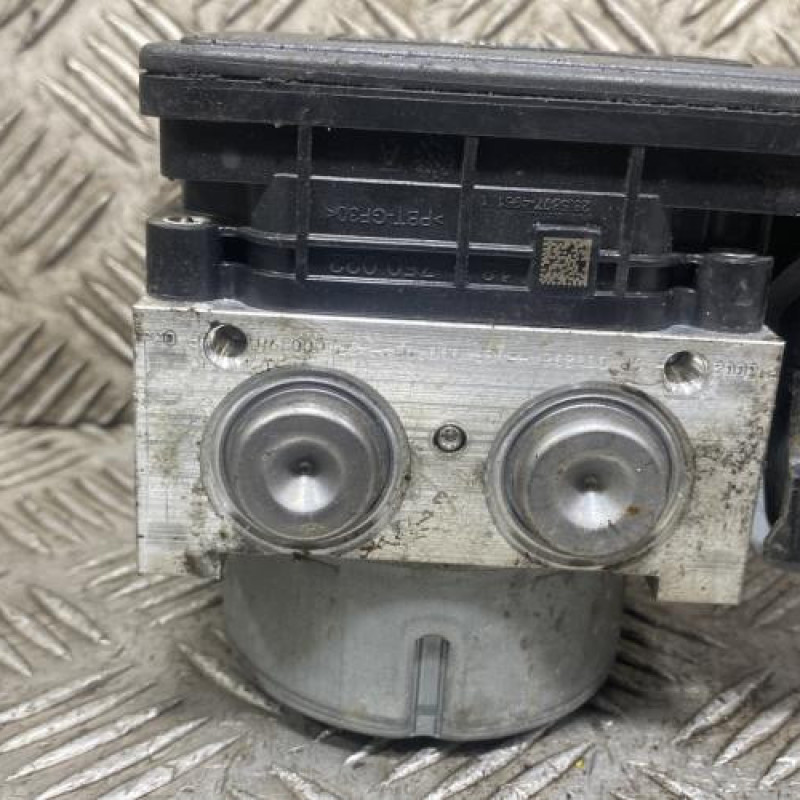 Bloc ABS (freins anti-blocage) FORD FIESTA 6 Photo n°3