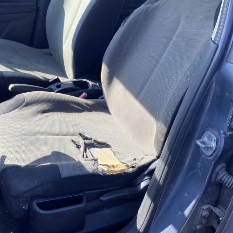 Alternateur CITROEN C4 1 Photo n°11