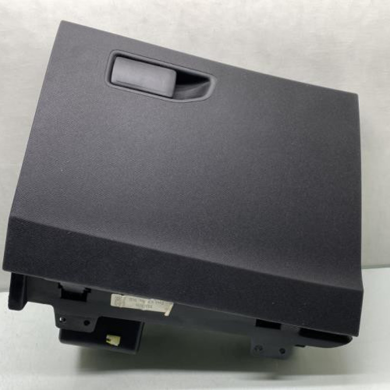 Boite a gants PEUGEOT 5008 2 Photo n°1