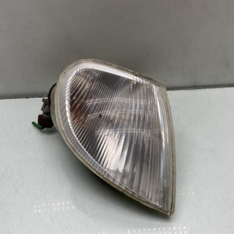 Optique avant secondaire droit (feux)(clignotant) PEUGEOT PARTNER 1 Photo n°1