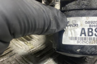 Bloc ABS (freins anti-blocage) KIA RIO 2 Photo n°1