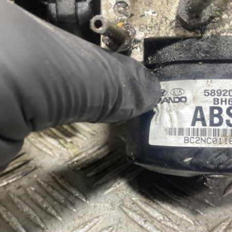 Bloc ABS (freins anti-blocage) KIA RIO 2 Photo n°1