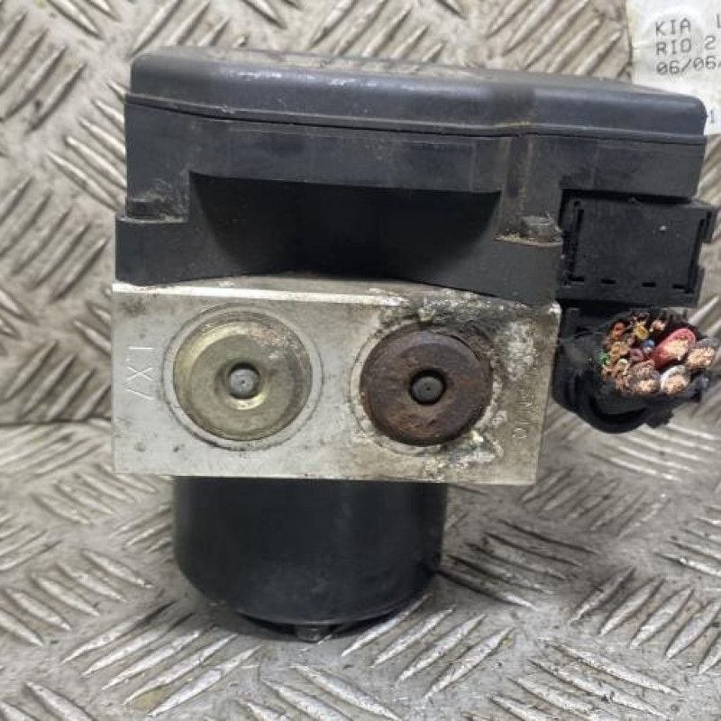 Bloc ABS (freins anti-blocage) KIA RIO 2 Photo n°5