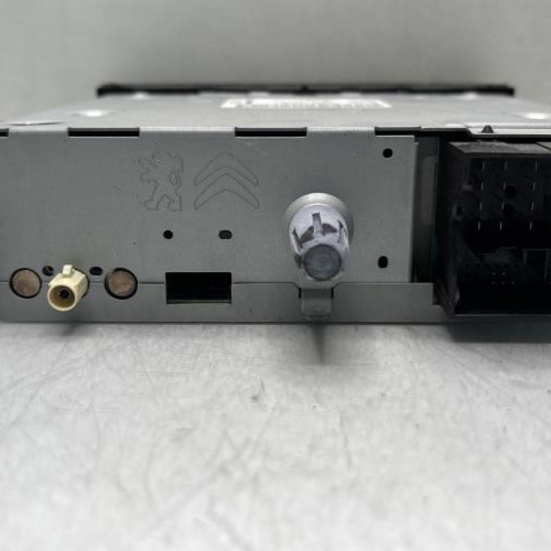 Autoradio d'origine PEUGEOT PARTNER 2 Photo n°3