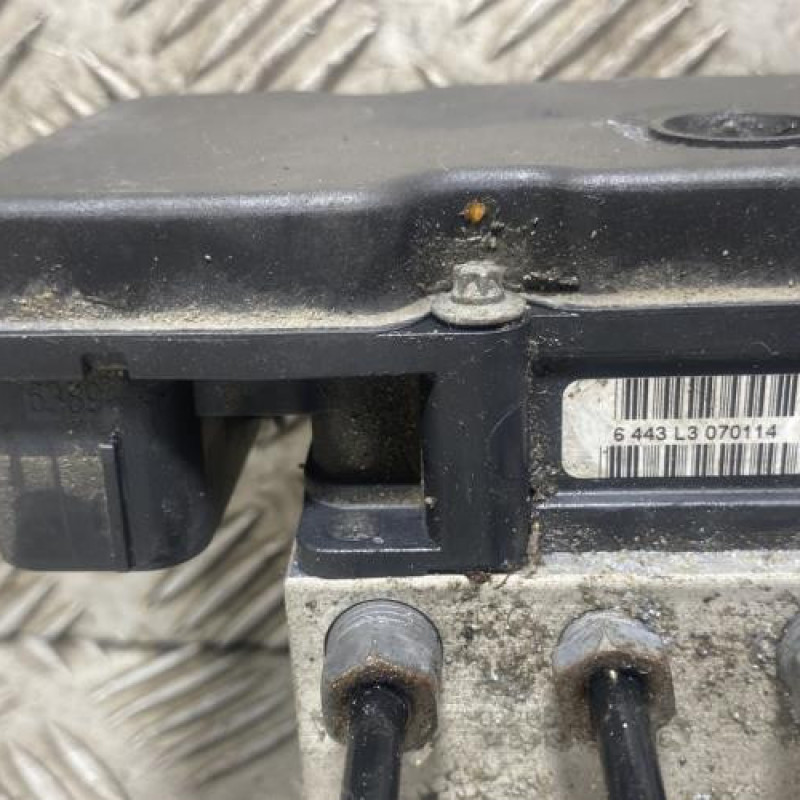 Bloc ABS (freins anti-blocage) PEUGEOT PARTNER 2 Photo n°5