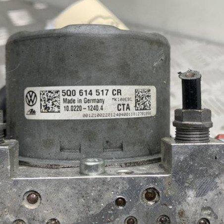 Bloc ABS (freins anti-blocage) VOLKSWAGEN GOLF 7