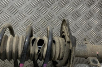 Amortisseur avant droit RENAULT KADJAR Photo n°1